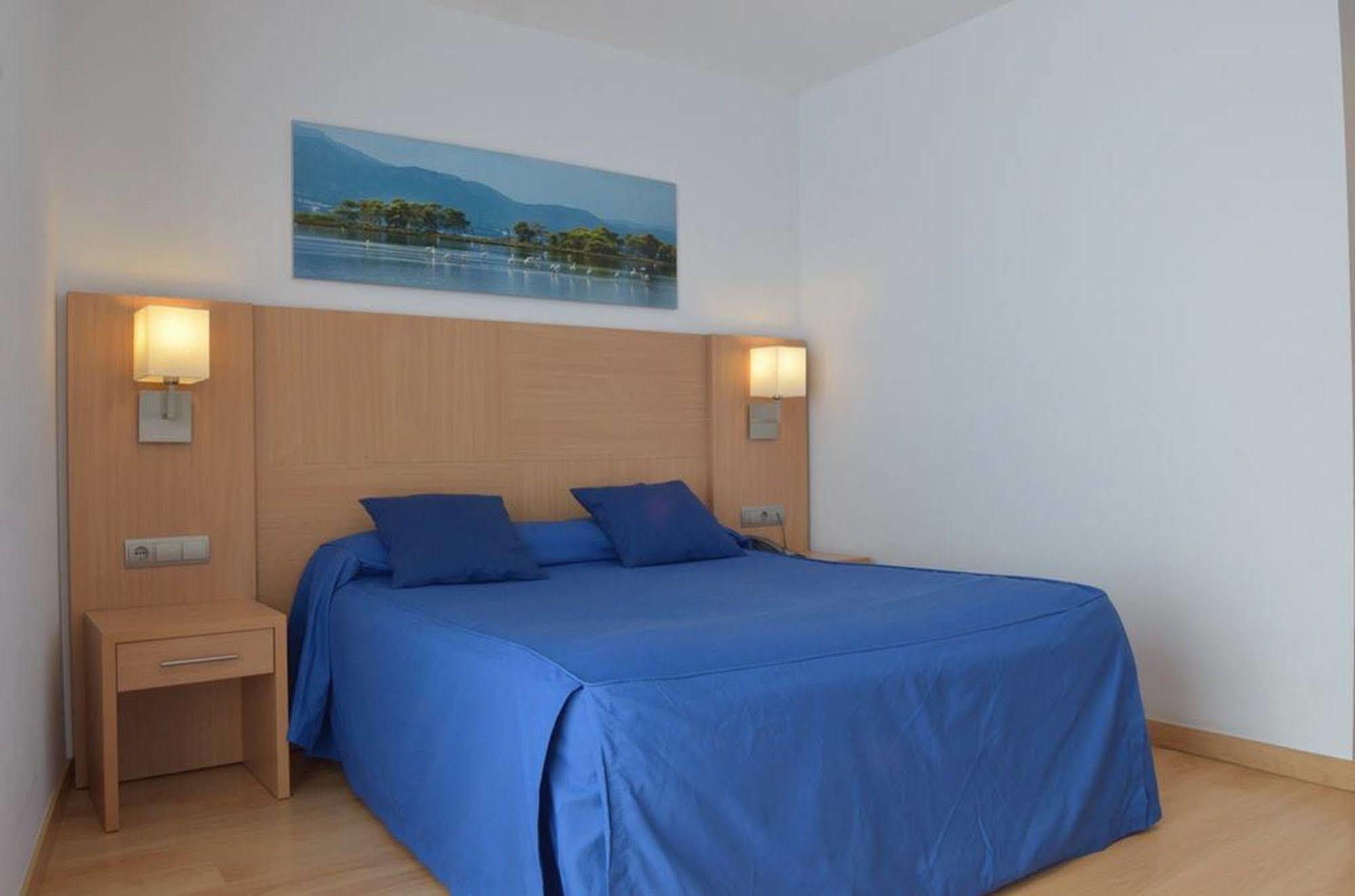 Hotel Del Port Sant Carlos de la Ràpita Dış mekan fotoğraf